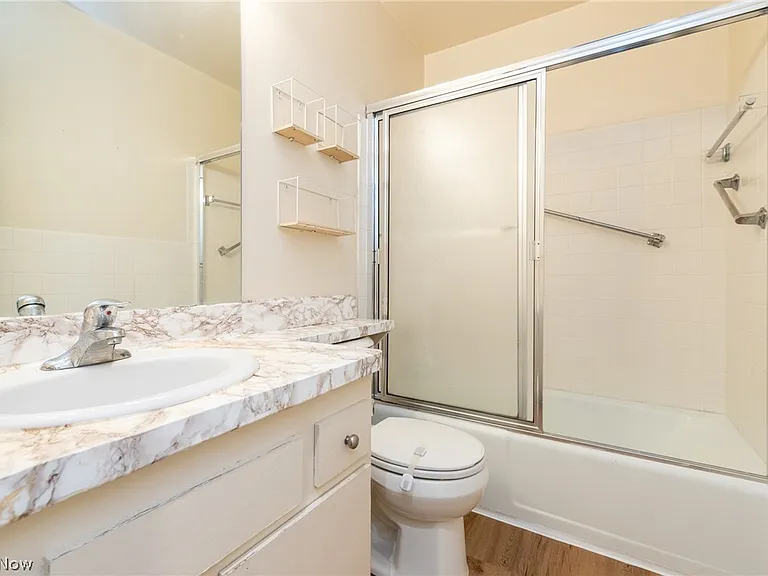 2112 Acacia Park Dr #209 — Photo 20