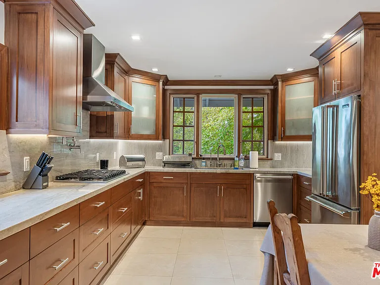 3771 Longview Valley Rd — Photo 36