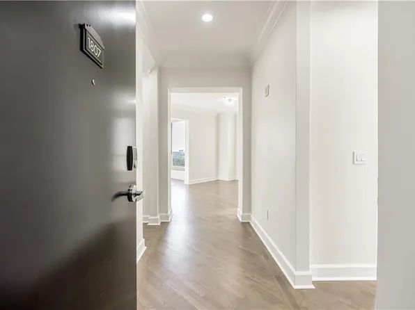 2626 Peachtree Rd NW Unit 1807, Atlanta, GA 30305