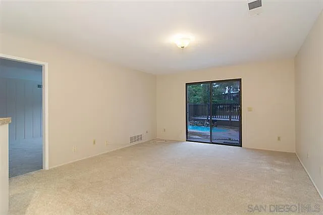 5805 Honors Dr — Photo 15