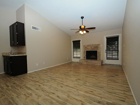 5th image of 17832 N 45th Ave