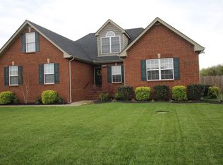 1938 Mural Ln, Murfreesboro, TN 37127