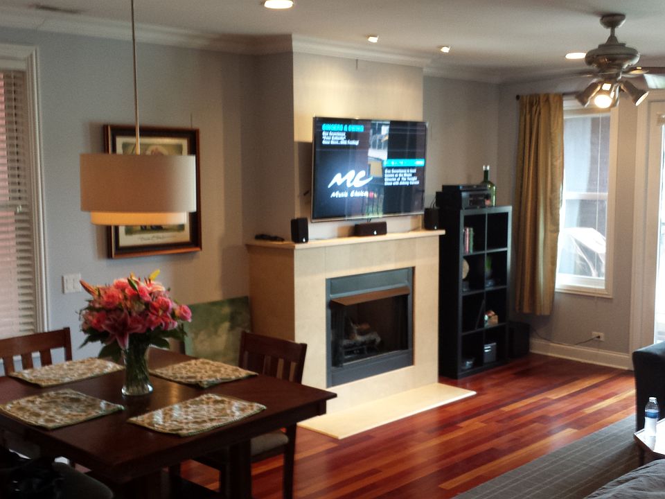 1st image of 3010 N Sheffield Ave APT 3n