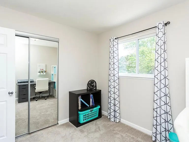 200 Drewel Ct — Photo 10