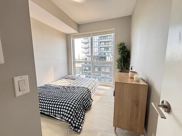 2212 Lake Shore Blvd W #908 — Photo 11
