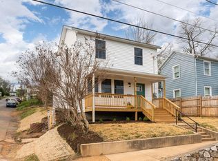 811 Stuart St, Staunton, VA 24401