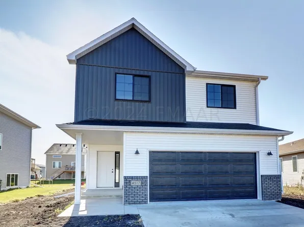 6745 72nd Ave S, Horace, ND 58047