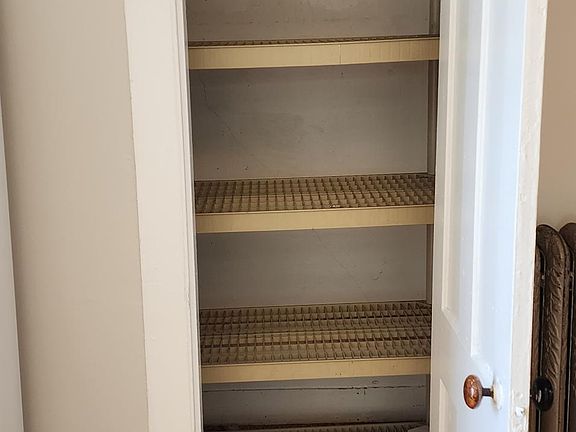 kitchen pantry closet