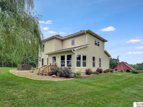 60823 730th Rd, Sterling, NE 68443