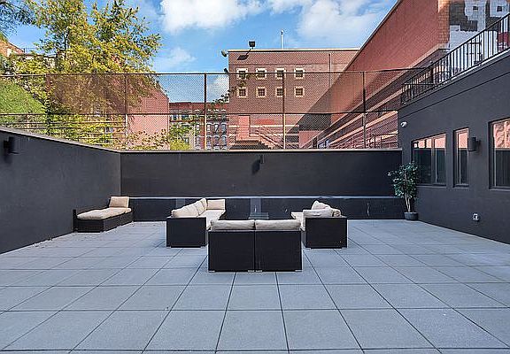 4th image of 531 W 159th St #4A