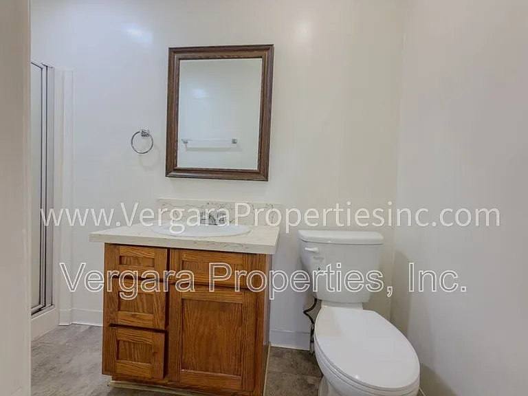 13505 S Mariposa Ave #REAR HOUSE — Photo 12