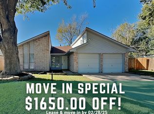 6802 Soledad Dr, Houston, TX 77083