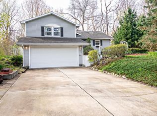 5839 Ridge Rd, Stevensville, MI 49127