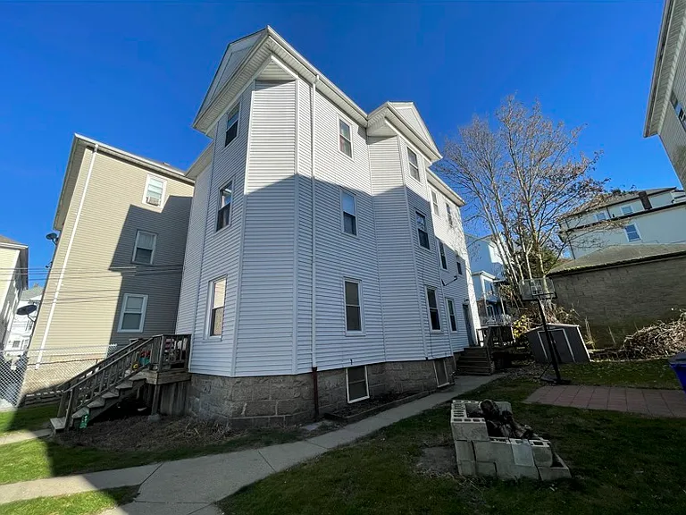 488 Ridge St #1 — Photo 1
