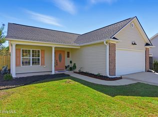 205 Gardenview Ct, Leland, NC 28451