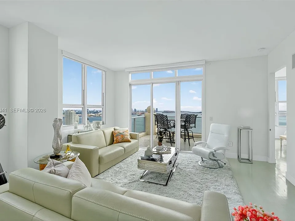 1155 Brickell Bay Dr #Penthouse 210