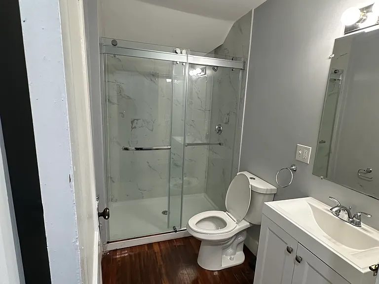16 Spring St #3 — Photo 9