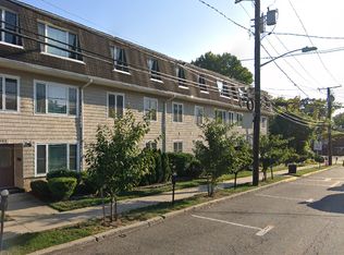 253 Park Ave, Rutherford, NJ 07070
