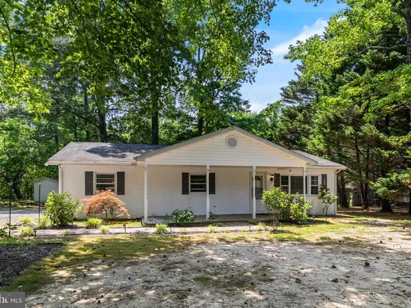 19745 Three Notch Rd, Lexington Park, MD 20653