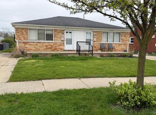 2461 Stieber St, Westland, MI 48186