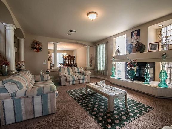 4th image of 10944 Inverlochy Ct