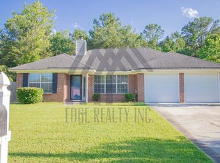 523 Rice Gate Dr, Richmond Hill, GA 31324