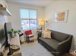75 Auburn Ave #2, Toronto, ON M6H 2L8