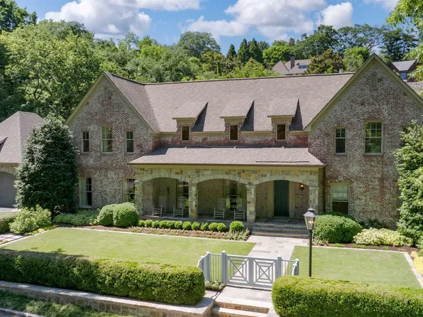 3242 Country Club Rd, Birmingham, AL 35213