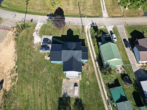 4th image of 401 Teague Dr