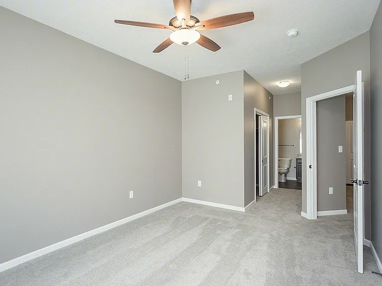Timberline Apartments — Photo 37