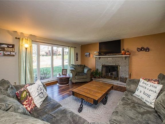 4th image of 5183 Priscilla Dr