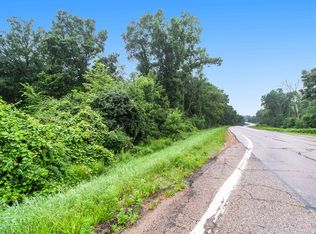 89 M, Augusta, MI 49012