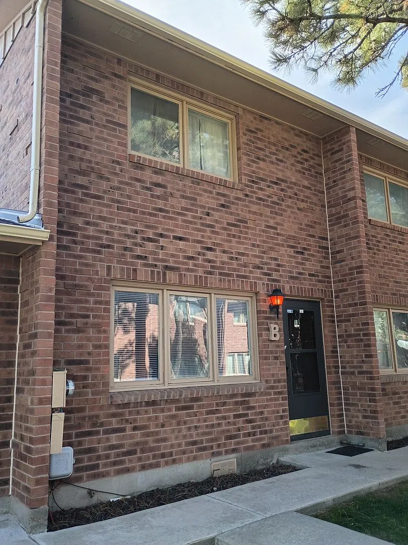 All Prospective Tenants Must Submit An Application Or Ptsr Per Applicant And Be Pre-Qualified Pri... — Photo 1