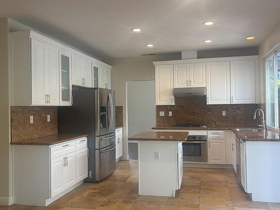 2nd image of 15 Centennial Way