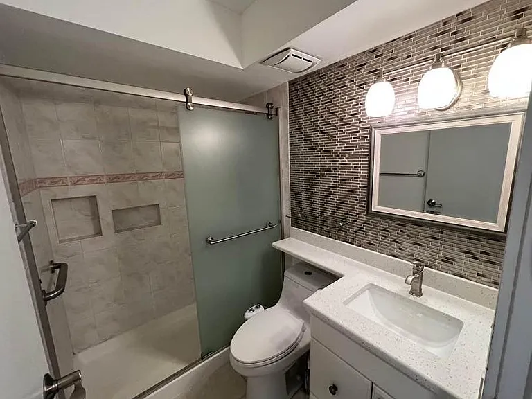 908 Casey Ct #3 — Photo 6