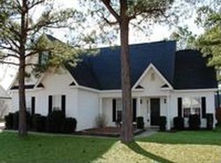 222 Ellicott Dr, Warner Robins, GA 31088