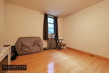 Rented by ZealEstate Group Inc