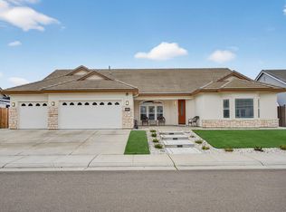 712 Parkridge Dr, Galt, CA 95632