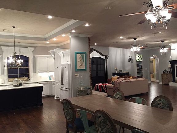 2nd image of 114 Zinfandel Dr #L