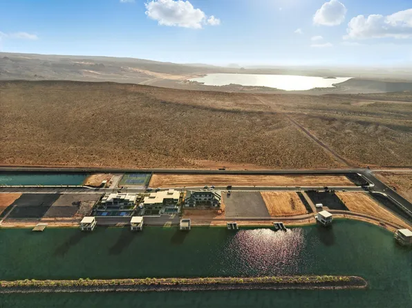 3988 S Shore Dr, Hurricane, UT 84737