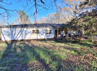11 Dogwood Cir, Sardis, MS 38666
