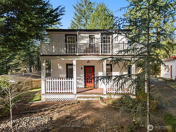 3rd image of 4213 Burnham Drive
