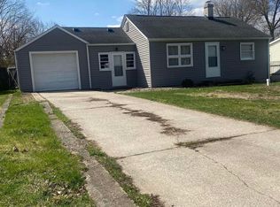 19636 Kern Rd, South Bend, IN 46614