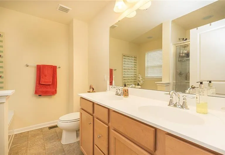 627 Edison Dr — Photo 10