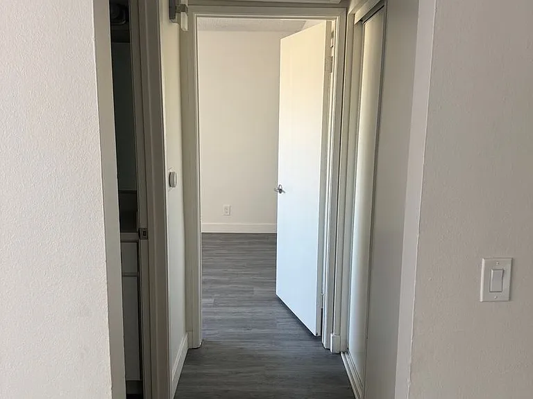 B & B Apartments — Photo 9