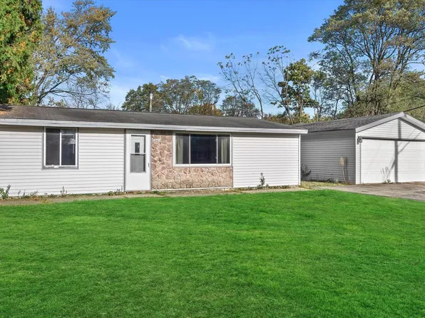 10410 Root River DRIVE, Caledonia, WI 53108