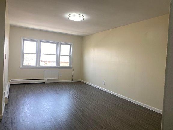 2nd image of 4019 155th St Floor 3