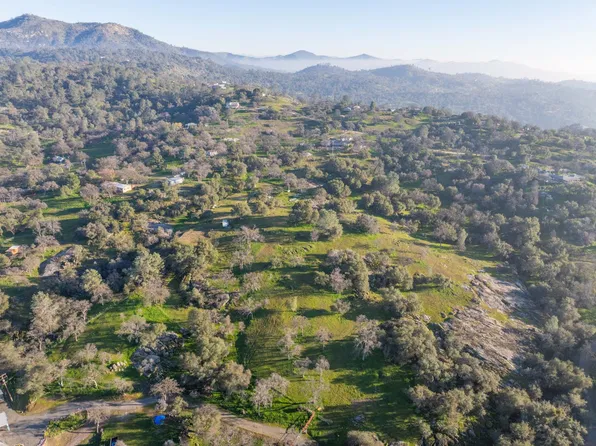 1234 Prather, Prather, CA 93651