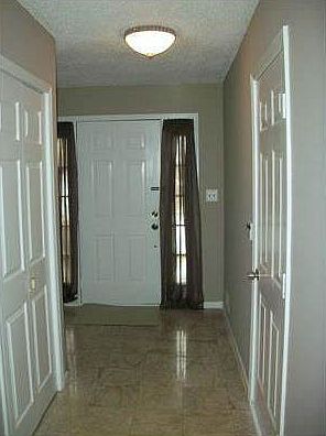 2_Entryway