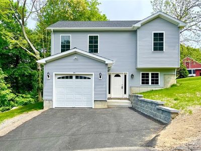 77 Holly Street, Waterbury, CT, 06706